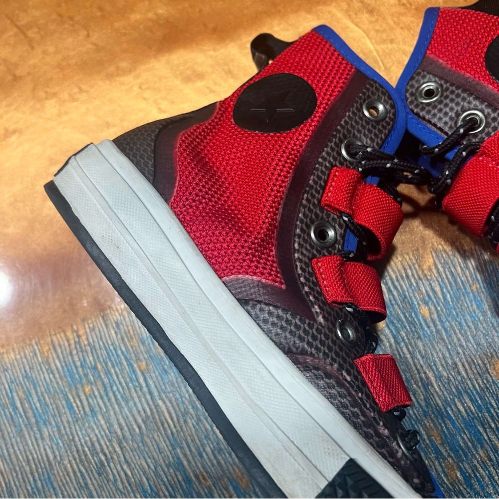 Converse CTAS 70 High Tech Hiker Enamel Red Blue Size 4 Youth - Picture 6 of 12